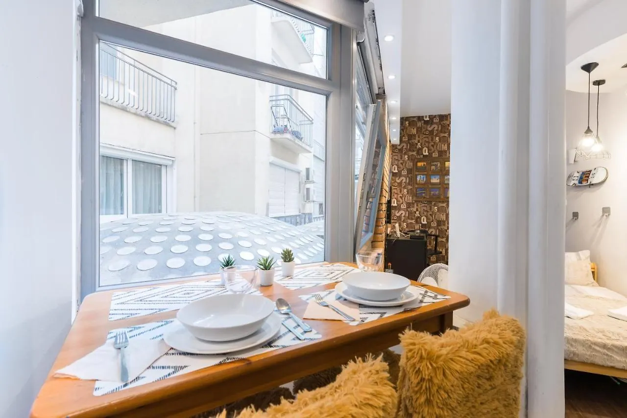 Cheerful Studio Budapest Downtown 0*,